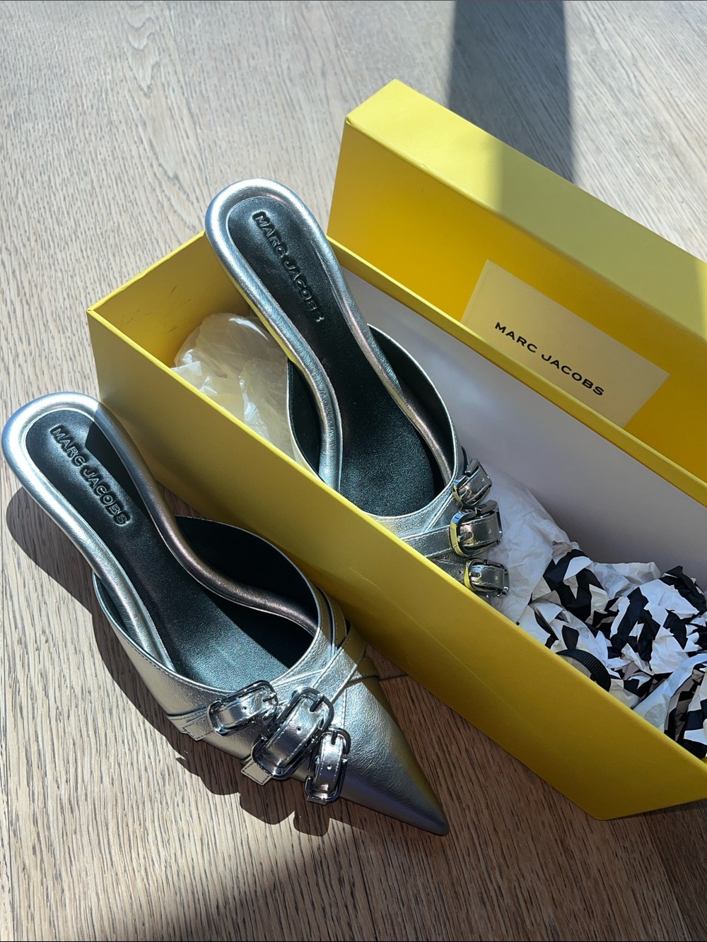 Marc Jacobs Silver Metallic Triple Buckle Pointed Toe Mule Heels Size 39 / US 9